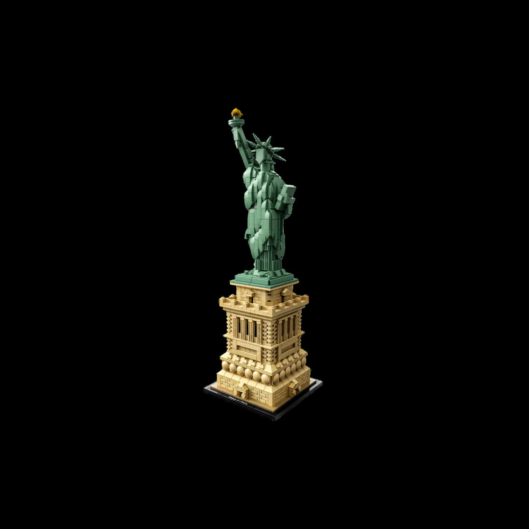 Fully assembel Statue of liberty 21042