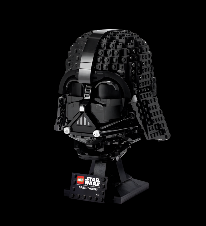 lego box of Darth vader helmet 75304